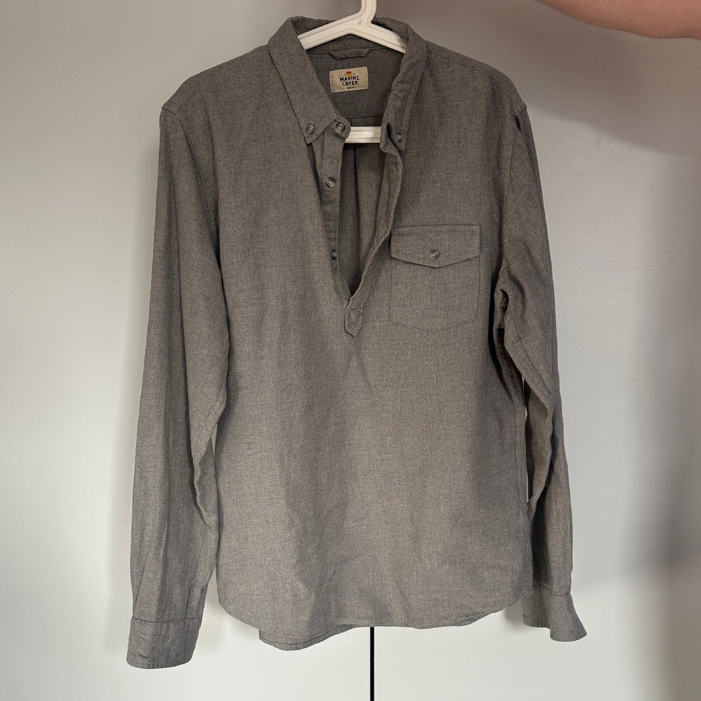 Marine Layer Flannel Henley - size Marge (between medium and large)